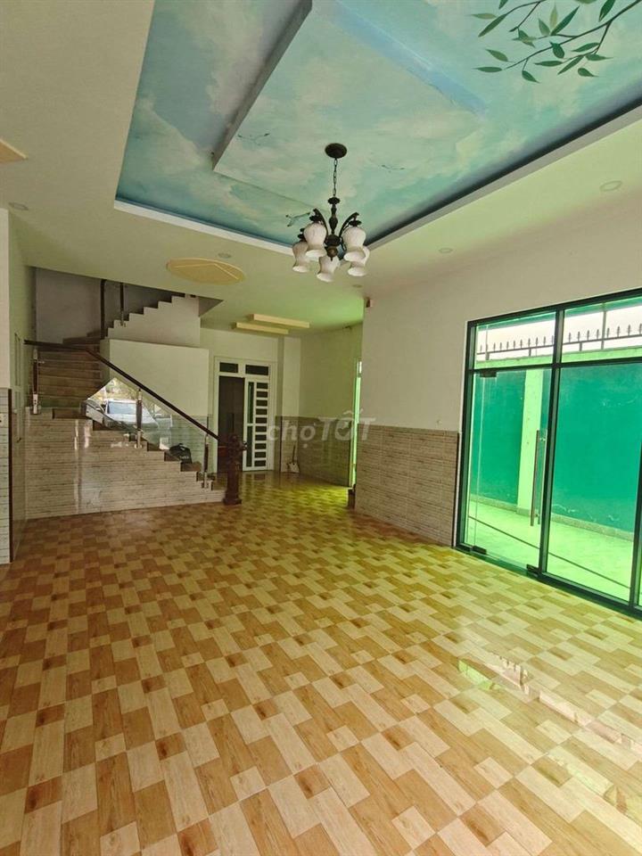 Bán Biệt Thự Mặt tiền Đường Nhánh Nguyễn Ảnh Thủ 368m2 giá 20 tỷ 500