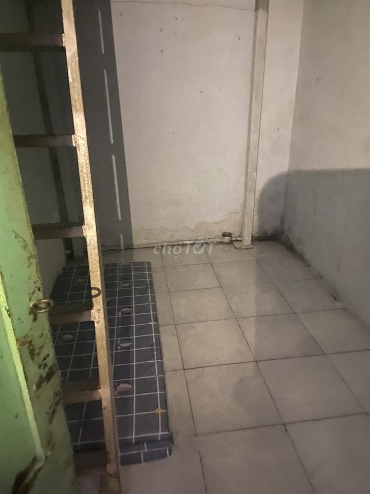 Phòng trọ Có Gác + toilet riêng , giờ giấc tự do 