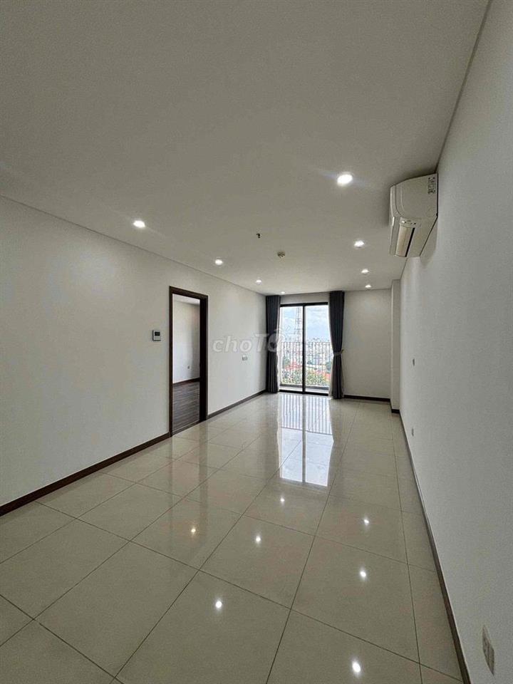Cho thuê nguyên căn , nhà mới sơn sửa sạch đẹp