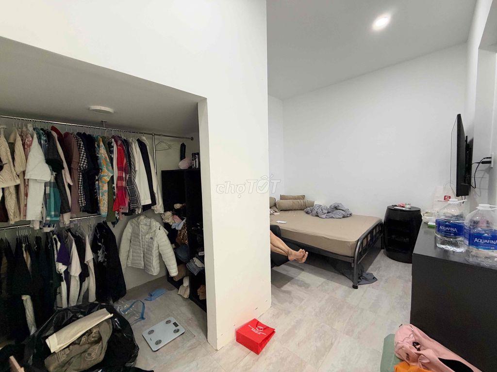 CHO THUÊ MẶT BẰNG VỪA Ở VỪA KINH DOANH 2WC-1PN (Được sửa chữa)