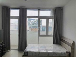 nhà đầy đủ nội thất. Giá thuê có thể thương lượng