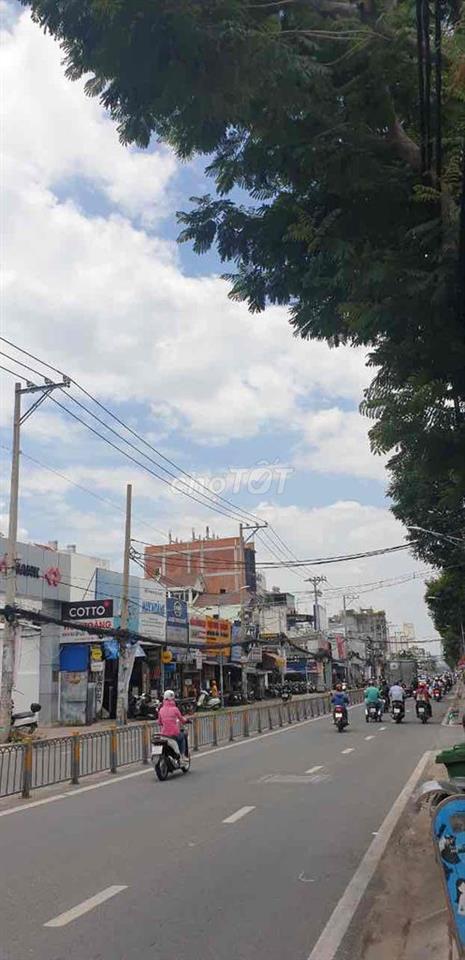 BÁN NHÀ MẶT TIỀN ĐƯỜNG NGUYỄN THỊ THẬP