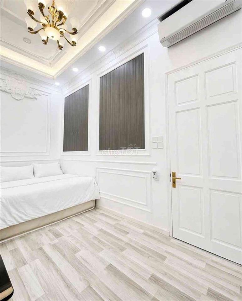 Nhà Chủ Xây Ngay CĐKT Đối ngoại - 112m² - Tặng Full Nội Thất Mới 