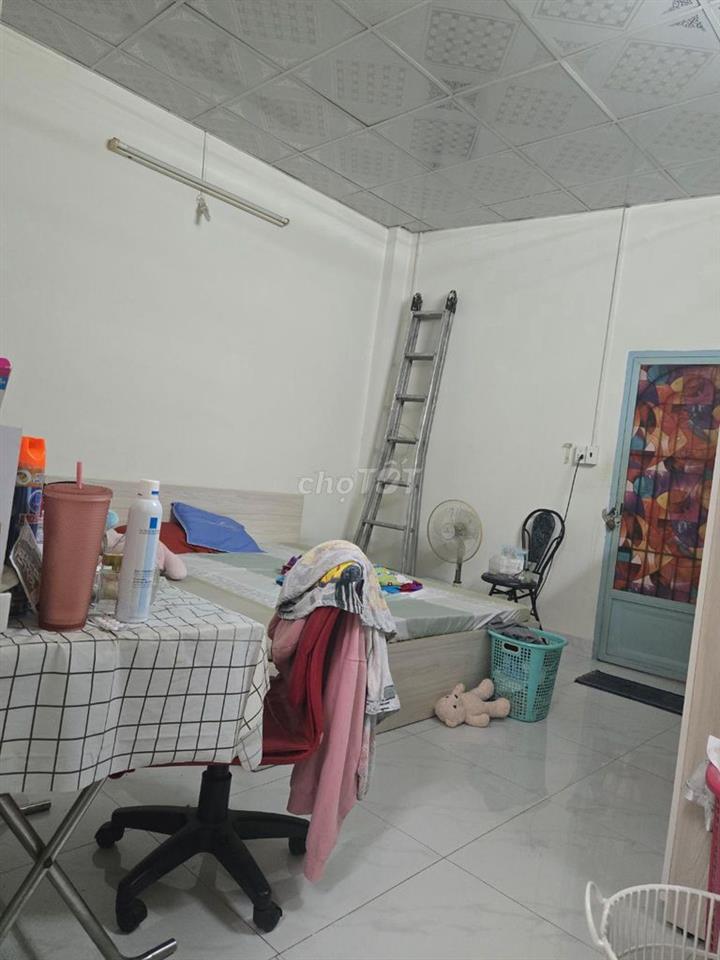 NHÀ ĐẸP PHƯỚC LONG B - 4 PN - CÓ PN TẦNG TRỆT - HẺM XE HƠI THÔNG