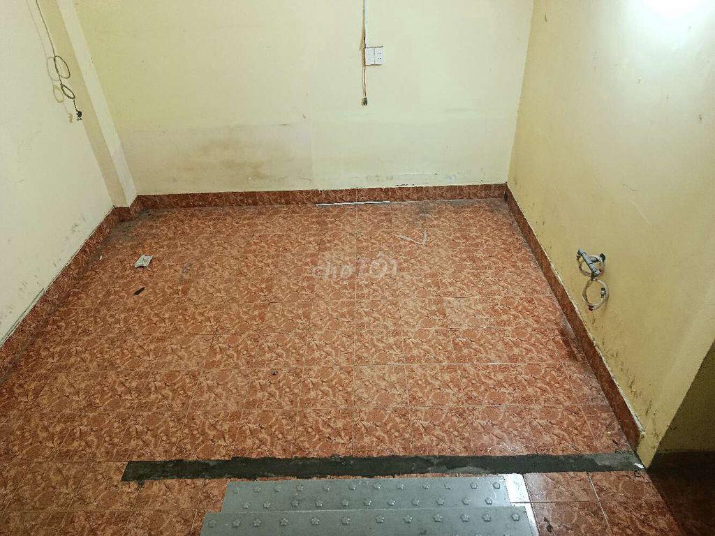 cho thuê phòng tầng trệt 3triệu