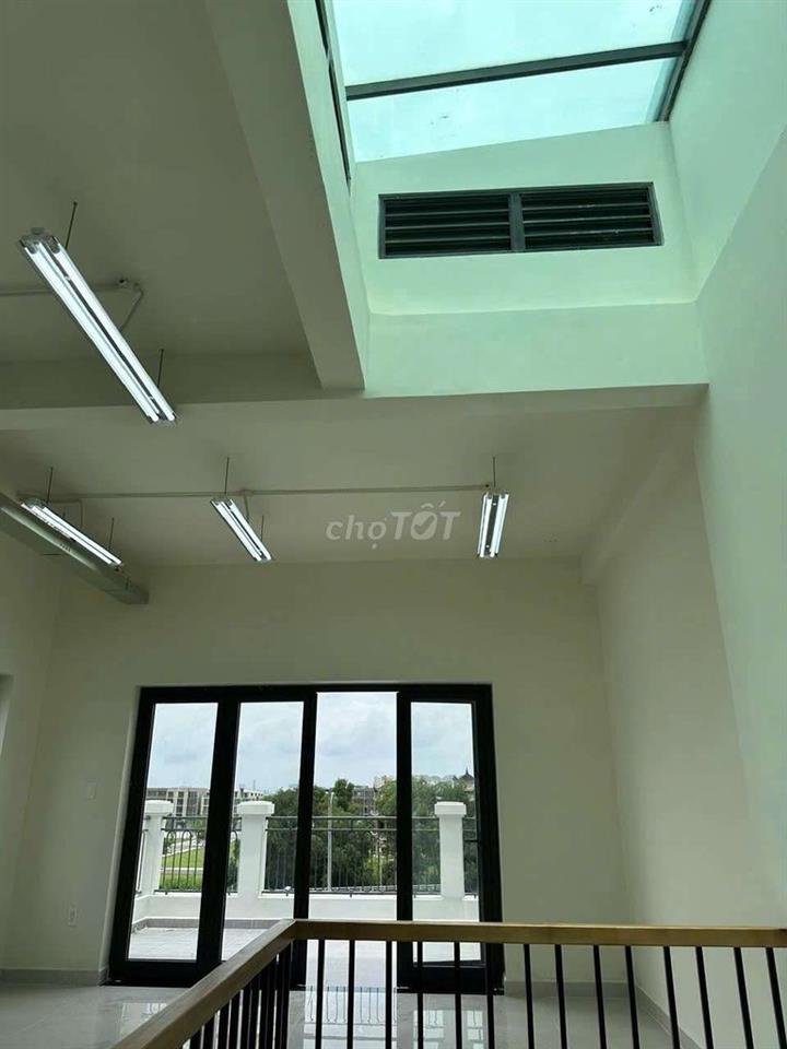 Cho thuê SHOPHOUSE Song Hành 45tr
