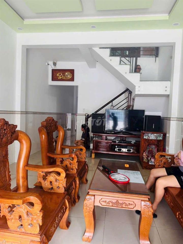 Tôi chính chủ bán nhà sổ riêng