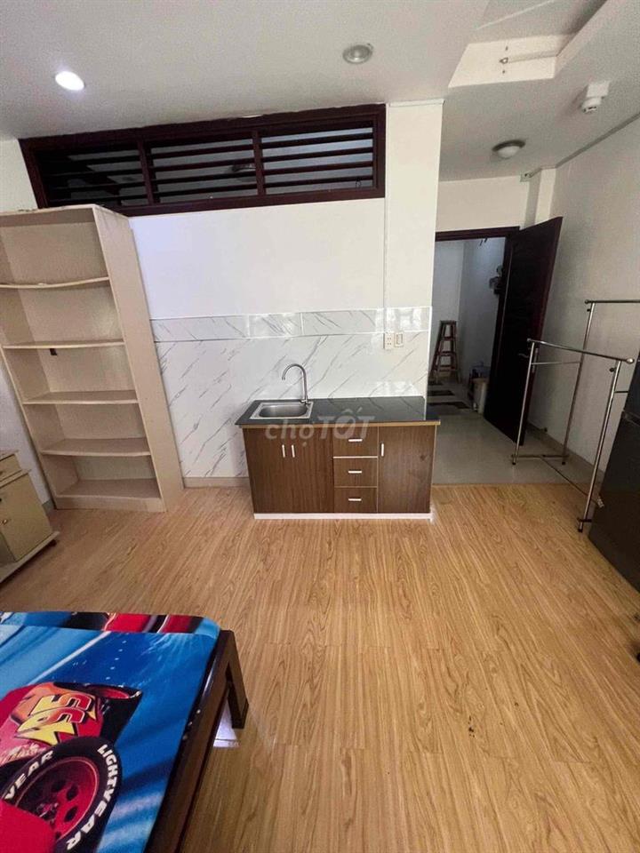 Phòng lầu 1 khu dân cư Trung Sơn 35 m2. đầy đủ nội thất