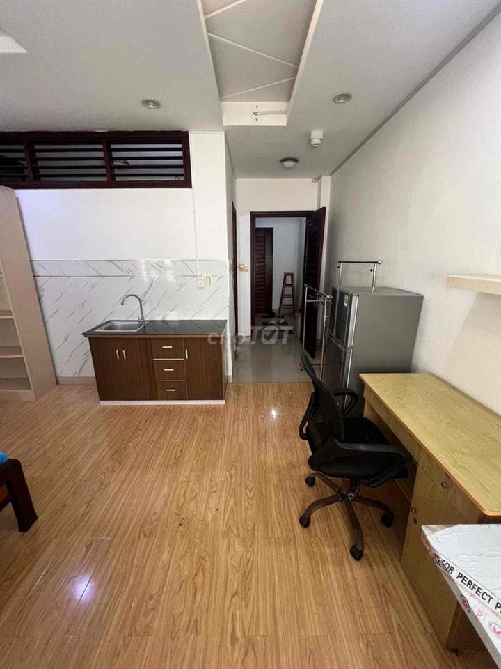 Phòng lầu 1 khu dân cư Trung Sơn 35 m2. đầy đủ nội thất