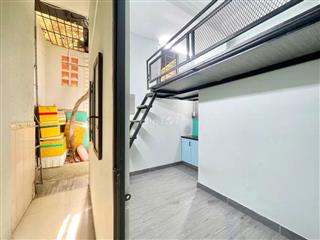PHÒNG GẦN TRỤC ĐƯỜNG PHAN VĂN TRỊ TRỐNG SẴN Ở LIỀN