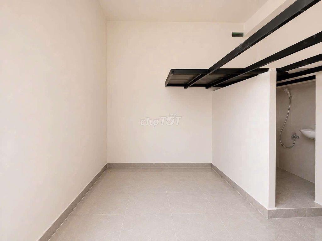 PHÒNG MỚI XÂY 100% NGAY PHAN VĂN TRỊ GẦN IUH-VLU