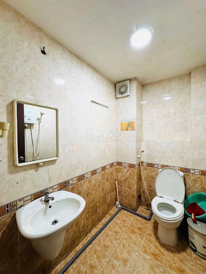PHÒNG TRỆT FULL NỘI THẤT CÓ SÂN SAU