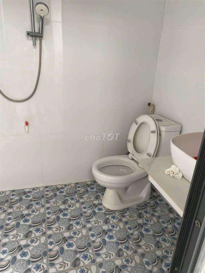 nhà ở  không chanh chap  mua vào ở khoải sửa  nhà con mới mới sửa đẹp