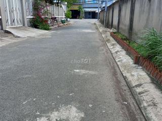 CHỈ 4,8 TỶ – NHÀ 90M² 2 TẦNG  PHẠM THỊ GIÂY –HÓC MÔN HẺM XE HƠI TRÁNH 
