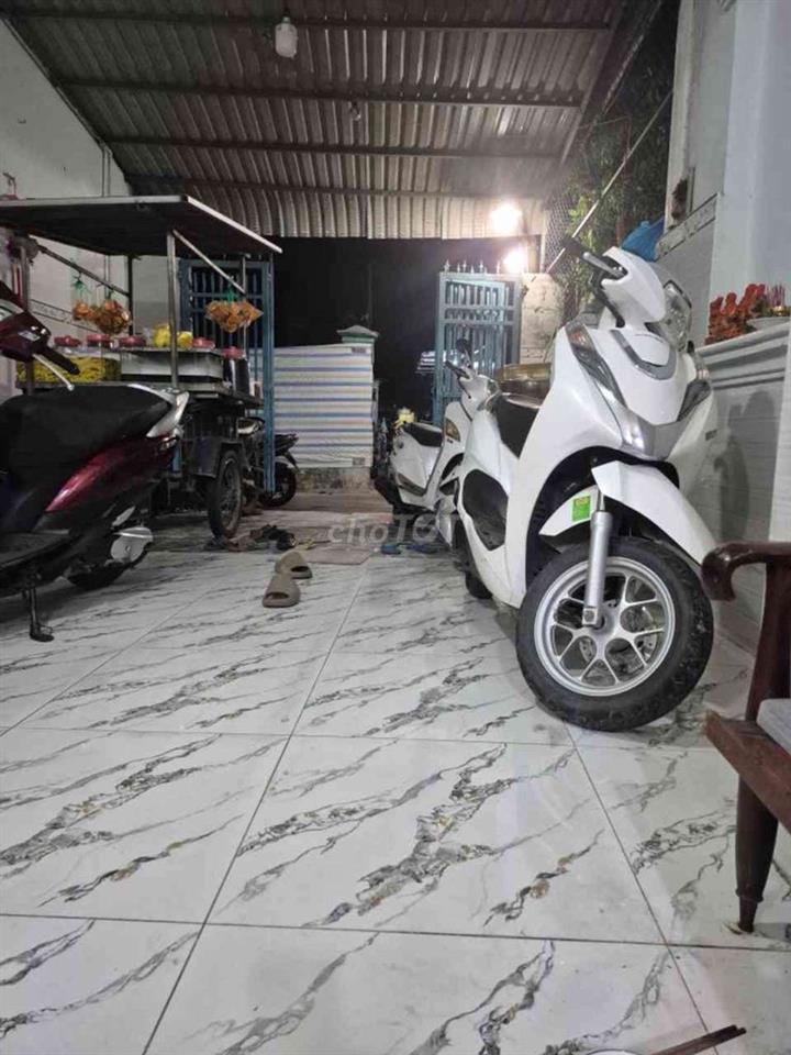 CHỈ 3.2 TỶ TL _NHÀ 100 M² SHR HẺM XE HƠI  LÊ THỊ HỒNG GẤM _TTHÓC MÔN 