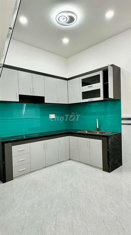 3,85 TỶ – NHÀ 2 TẦNG 52 M² SỔ HỒNG RIÊNG, X T T 9 _ BÀ ĐIỂM _HOC MÔN
