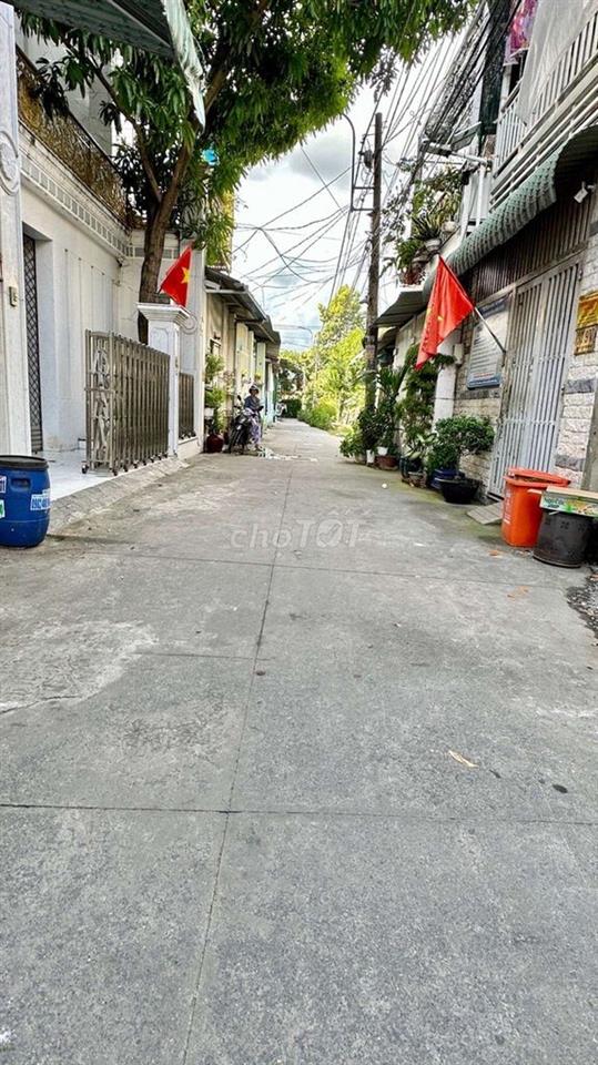 NHÀ HÓC MÔN 3,4 TỶ – 4x13M –SHR _XUÂN THỚI ĐÔNG 15 HẺM XE HƠI