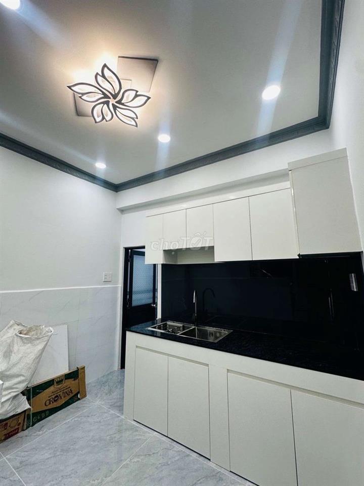 CHỈ 2,79 TỶ – NHÀ 2 TẦNG SHR HẺM XE HƠI HIỆP THÀNH26 _Q12
