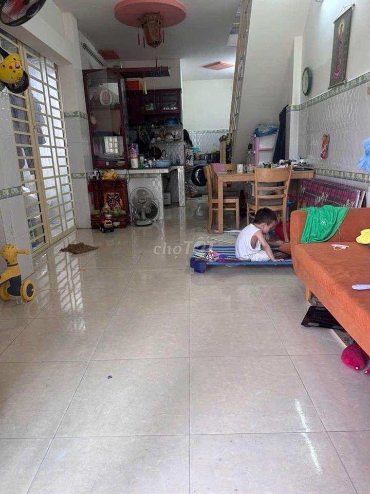 2.98 TỶ – NHÀ 2 TẦNG, HẺM XE HƠI ĐÔNG HƯNG THUẬN 12 