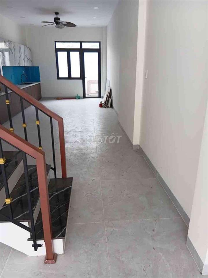 CHỈ 5.9 TỶ NHÀ TÔ KÝ HOC MÔN_2 TẨNG_80M² HẺM XE TẢI TRÁNH