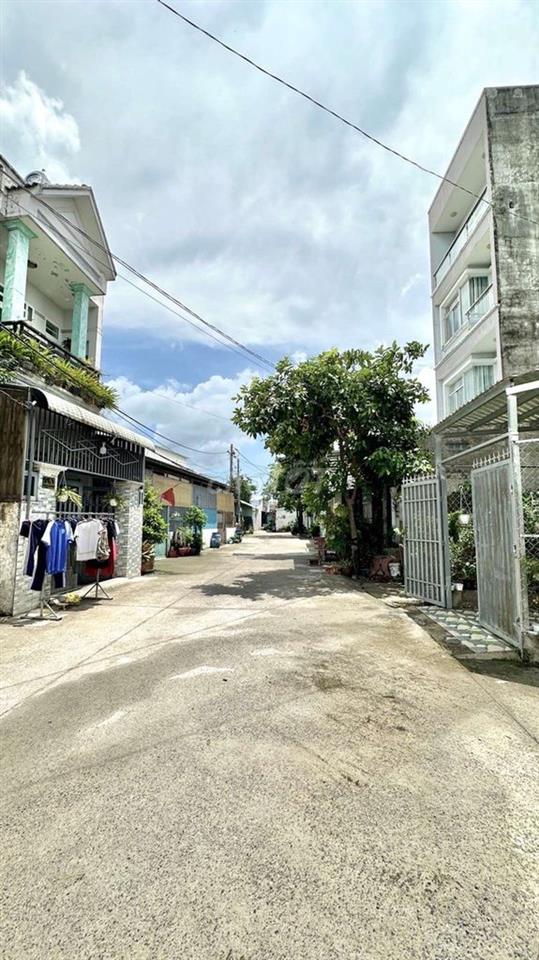 NHÀ MỚI LÊ THỊ KIM_HÓC MÔN HẺM Ô TÔ – 5×20M – CHỈ 5,2 TỶ 