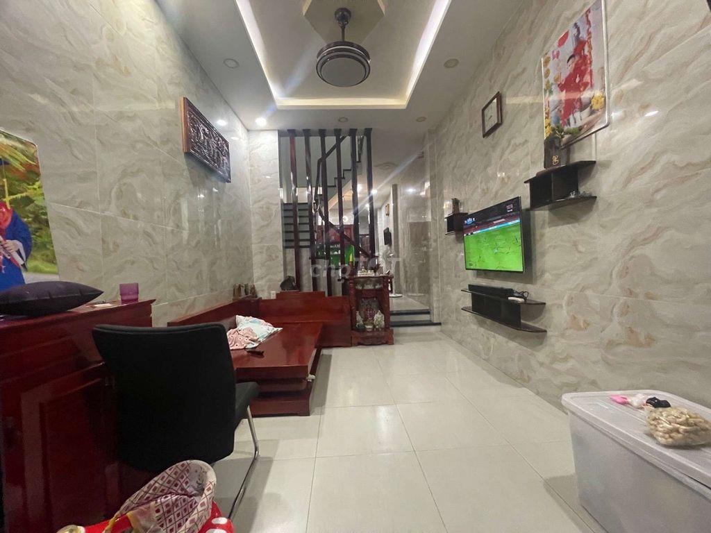 CHỦ NỢ BÁN GẤP! NHÀ LÊ THỊ LƠ 3 TẦNG 67M2 GẦN CHỢ HÓC MÔN - 2.95 TỶ
