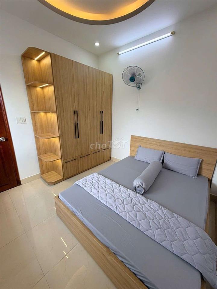 NHÀ LÔ GÓC 3 TẦNG LÂM THỊ HỐ QUẬN 12 HẺM XE HƠI – CHỈ 4.xxTỶ