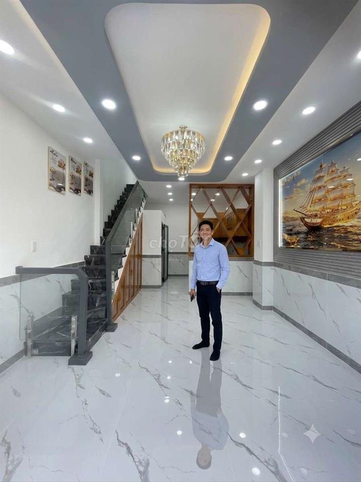 NHÀ BÀ ĐIỂM HÓC MÔN .HẺM XE TẢI -2 TẦNG-SHR  - GIÁ NHỈNH 3 TỶ! 