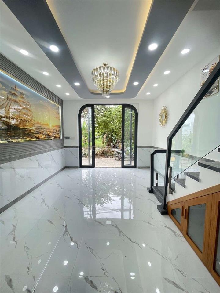 NHÀ BÀ ĐIỂM HÓC MÔN .HẺM XE TẢI -2 TẦNG-SHR  - GIÁ NHỈNH 3 TỶ! 
