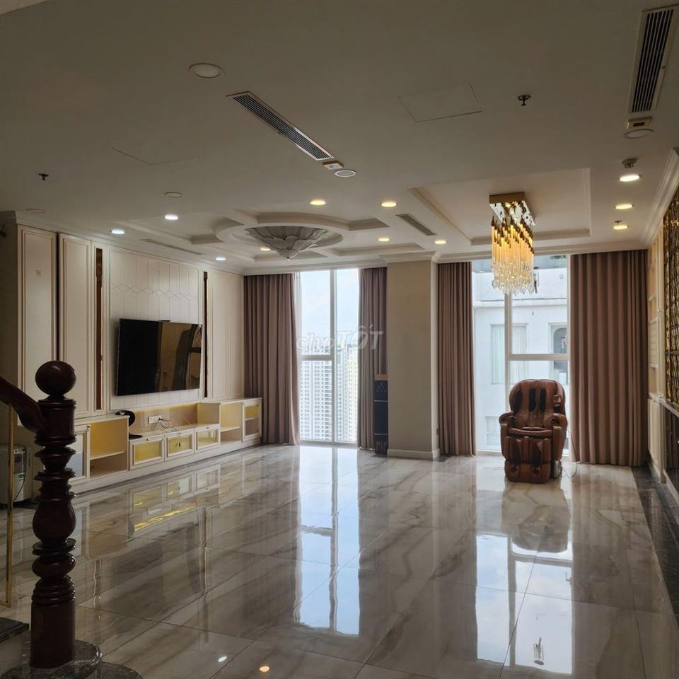CHUYỂN NHƯỢNG CĂN PENTHOUSE TÂM HUYẾT NỘI THẤT CAO CẤP SUNRISE CITY Q7