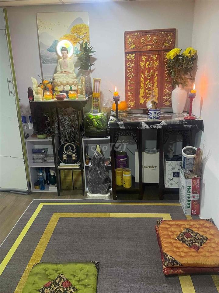 Nhà bán ( vi băng )
