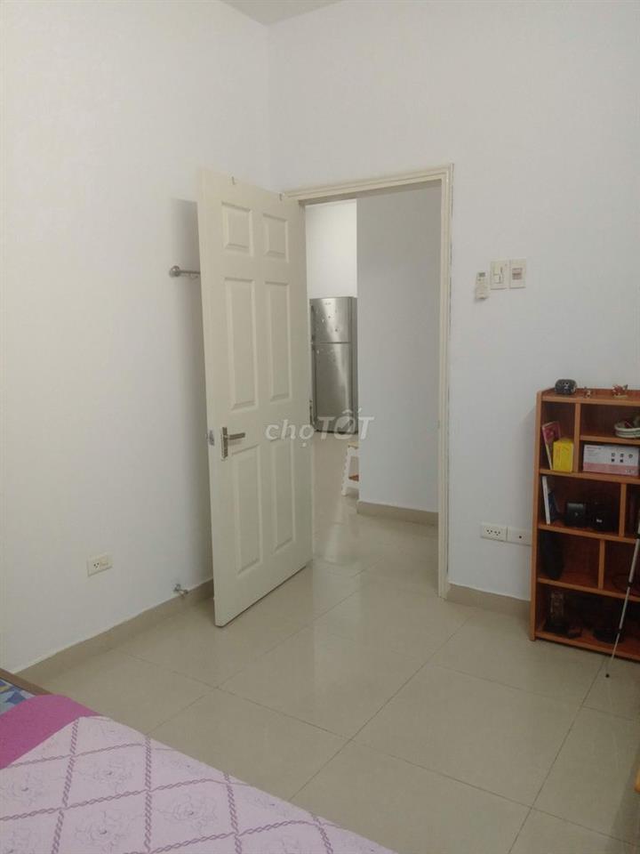 Cho thuê căn hộ chung cư 82m2 full nội thất