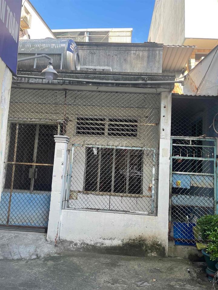 cho thuê nhà nguyên căn 73/8 lê trọng tấn cách mặt tiền nhà 2 căn