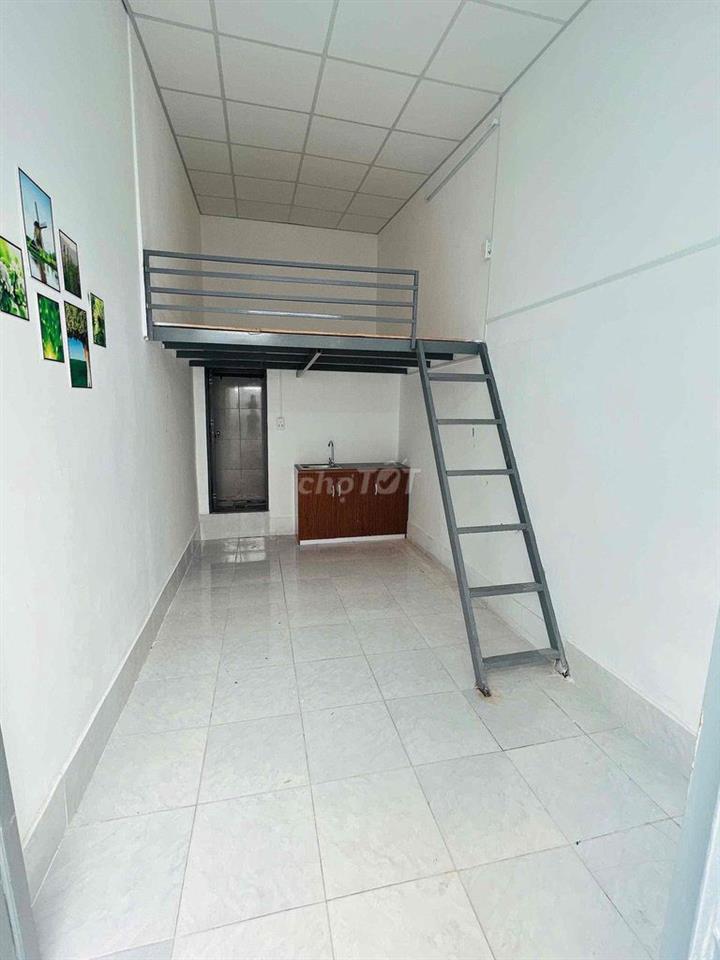 PHÒNG ĐẸP CÓ GÁC NGAY HUIT, VHU, AEON MALL
