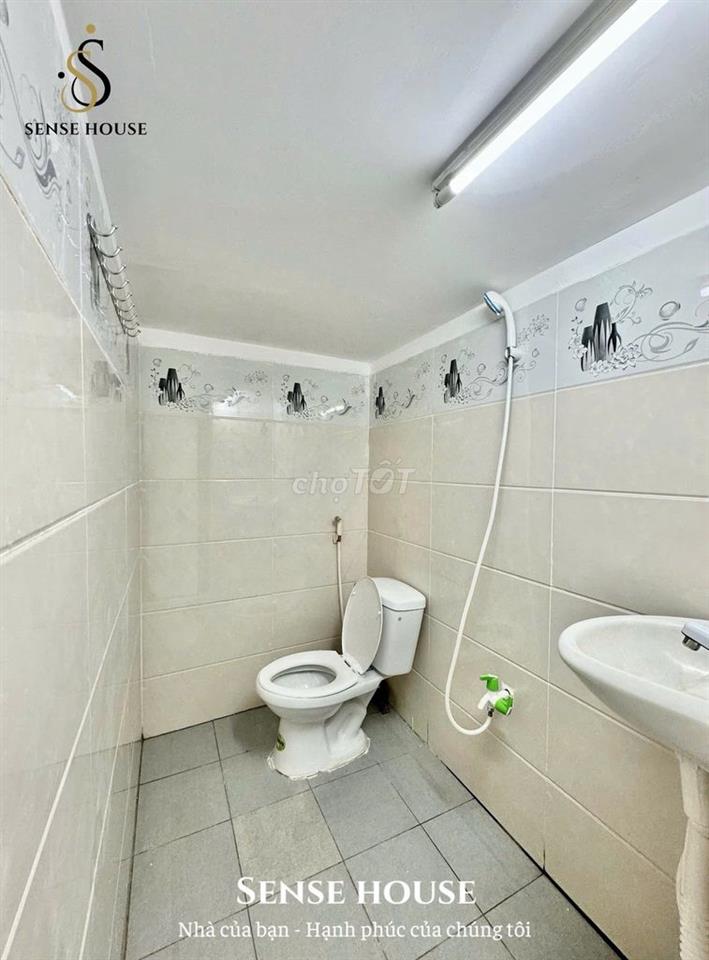 Khai Trương Nhà Mới Cửa Sổ Trời Chỉ 3tr5 | Đầm Sen - ĐH Hồng Bàng 