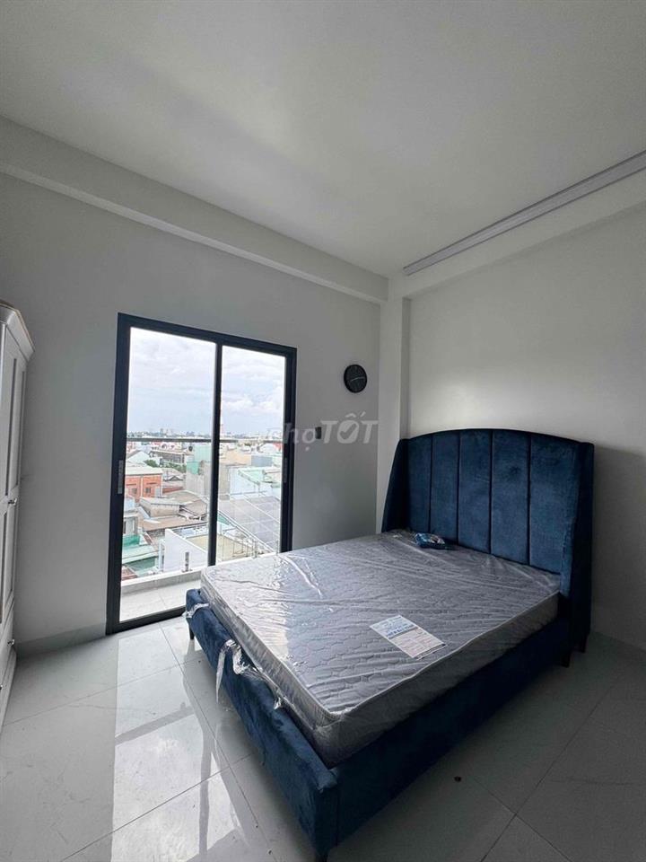 Studio ban công full nội thất ngay Lê Văn Việt - Gần UTC2, UTE, PTIT
