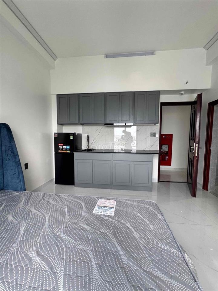 Studio ban công full nội thất ngay Lê Văn Việt - Gần UTC2, UTE, PTIT