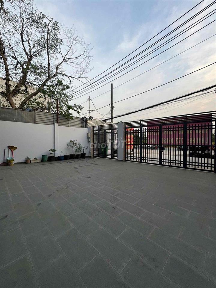 Mặt Bằng Kinh Doanh