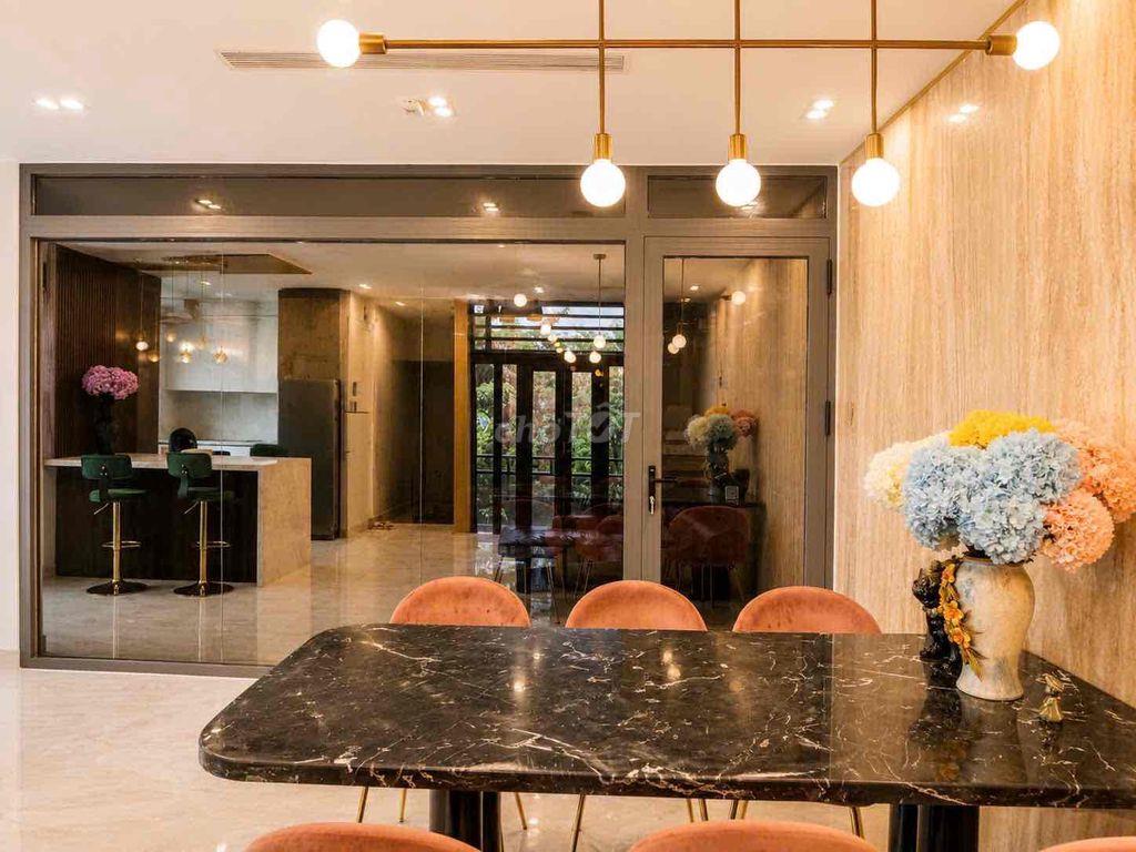 Villa Hiện Đại 6Pn Cho Thuê Tại Quận 7