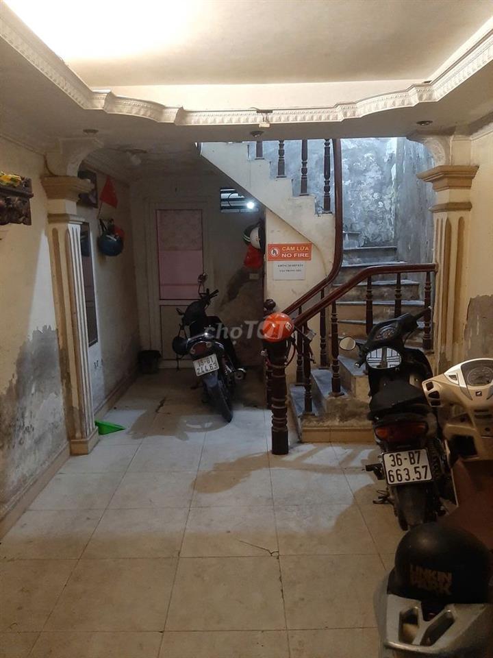 CHO THUÊ PHÒNG TRỌ GẦN TRƯỜNG ĐH KINH DOANH CÔNG NGHỆ HÀ NỘI
