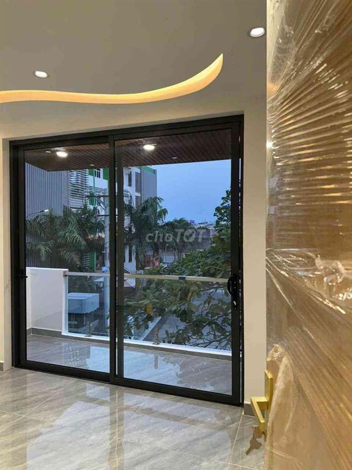 🏘️Q. 8 – NHÀ 3 LẦU MỚI ĐẸP – 4PN –DT 40M2- CÁCH 2 CĂN PH. HÙNG,T.Q.BỬU 
