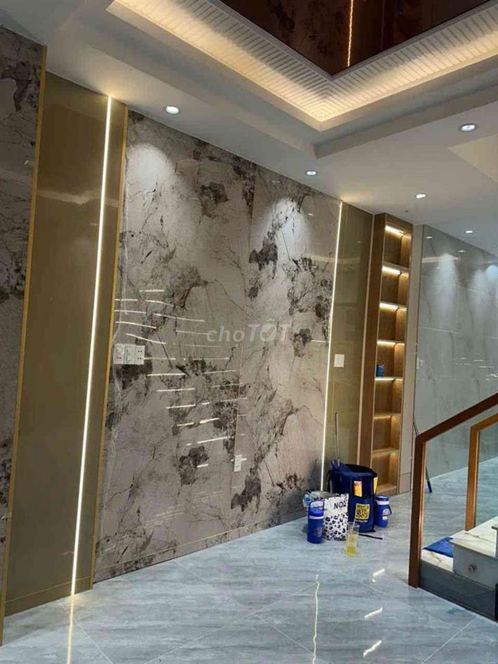 🏘️Q. 8 – NHÀ 3 LẦU MỚI ĐẸP – 4PN –DT 40M2- CÁCH 2 CĂN PH. HÙNG,T.Q.BỬU 
