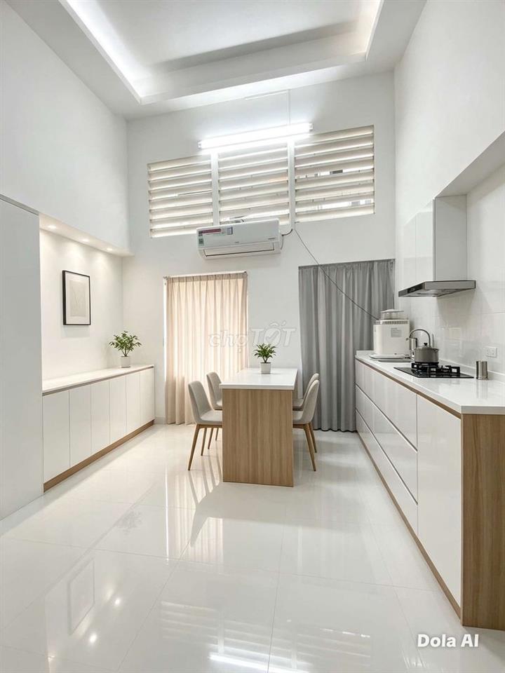NHÀ 3 TẦNG ĐẸP TẠI PHONG PHÚ QUẬN 8 — GIÁP Q- 5