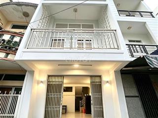 NHÀ 3 TẦNG ĐẸP TẠI PHONG PHÚ QUẬN 8 — GIÁP Q- 5