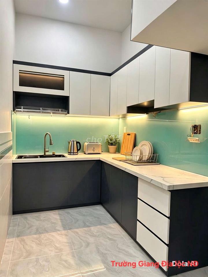 🏡 Q.8+ NGUYỄN THỊ TẦN — CÓ PHÒNG TRỆT RIÊNG — GẦN Q.1 - Q.5- Q.2  .
