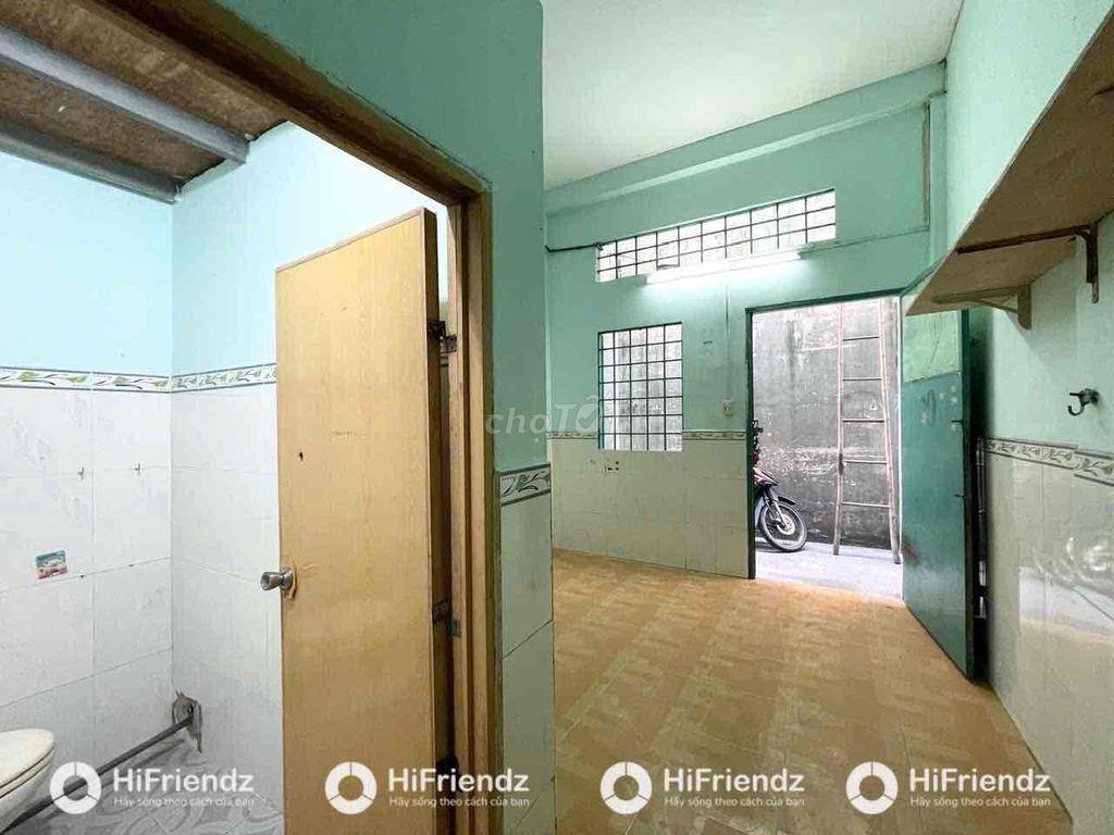 TRỌ 1PN SIÊU RỘNG Ở HỘ GIA ĐÌNH CÓ BAN CÔNG THOÁNG MÁT GẦN ÂU CƠ