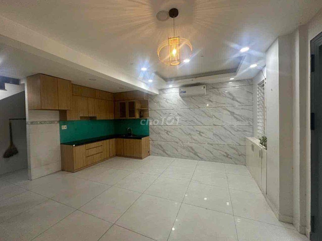 CHO THUÊ NHÀ Ở MẶT TIỀN ĐƯỜNG HOA CAU, HẺM XE HƠI RỘNG RÃI