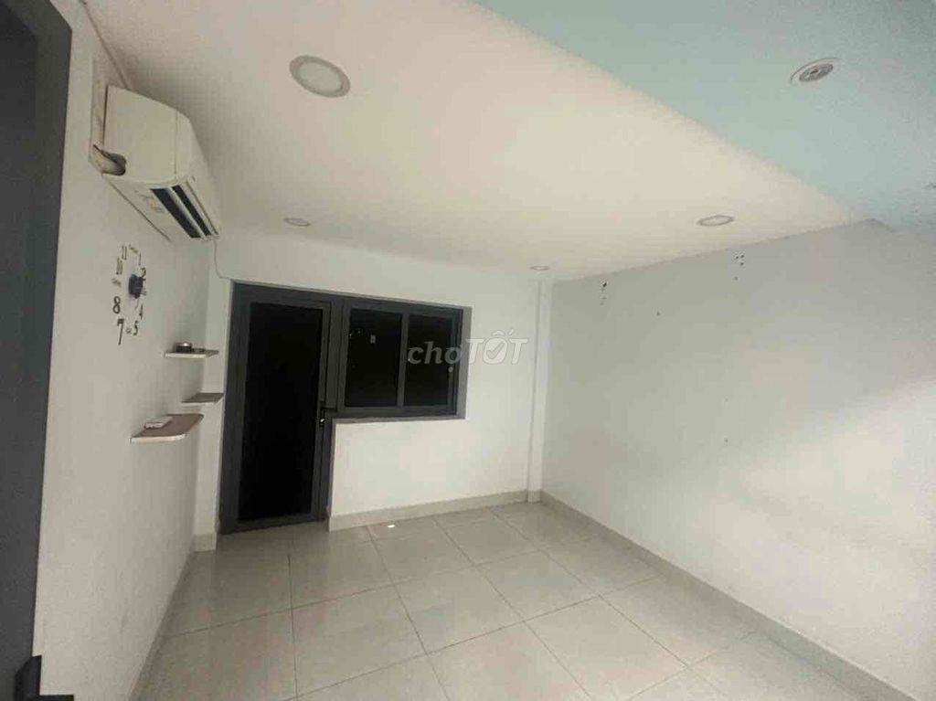 CHO THUÊ NHÀ Ở MẶT TIỀN ĐƯỜNG HOA CAU, HẺM XE HƠI RỘNG RÃI