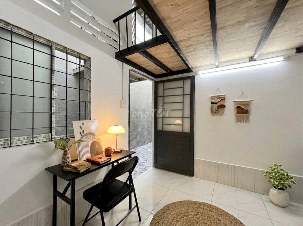 Sang phòng trọ lối đi riêng xe điện