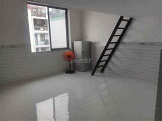 25m2 1 GÁC GIÁ 3.5M CÓ TỦ LẠNH, MÁY GIẶT, TỦ QUẦN ÁO
